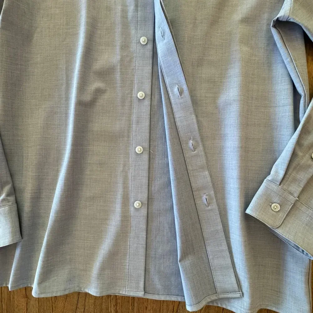 CUTS Clothing Men's Button Down Shirt - Size M - Picture 3 of 6